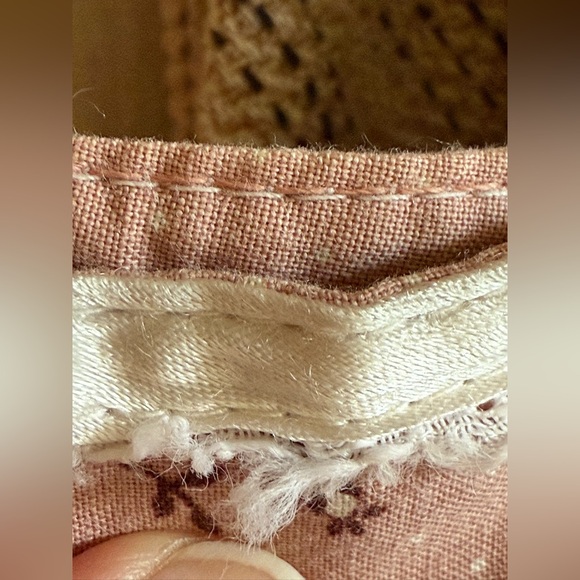 Vintage Gunne Sax skirt in pink floral with lace accents size 11 - Picture 8 of 9